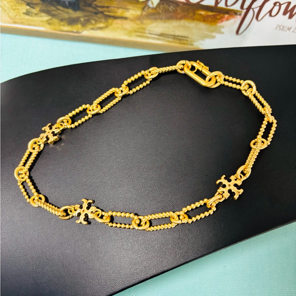 Tory Burch Roxanne Gold Necklace with intricate links. 16” long. Retail $272